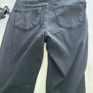 Fitted jean type pants